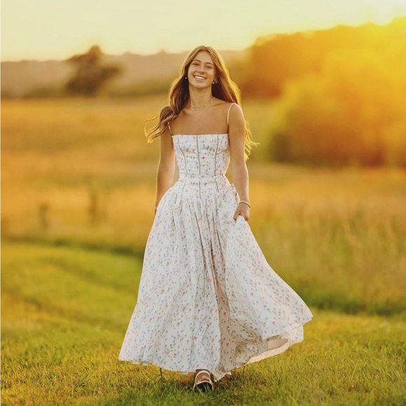 HOUSE OF CB XS  A-C Ysabella' White Posy Print Cotton Maxi Sundress NWOT - Picture 3 of 13